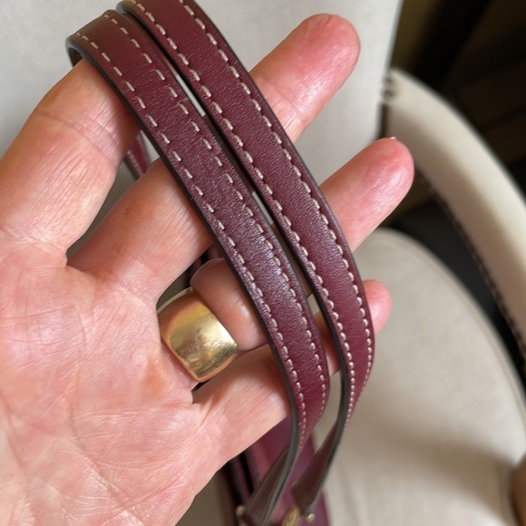 Michael Kors Tote - Picture 5 of 14